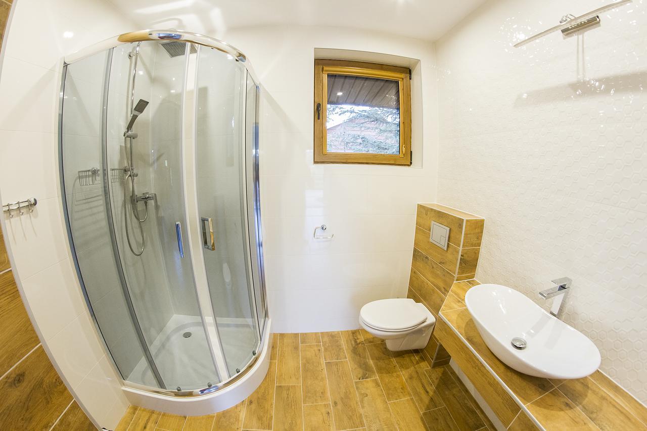 "Miedzy Gruszka A Sanem" Apartment Lesko Exterior photo